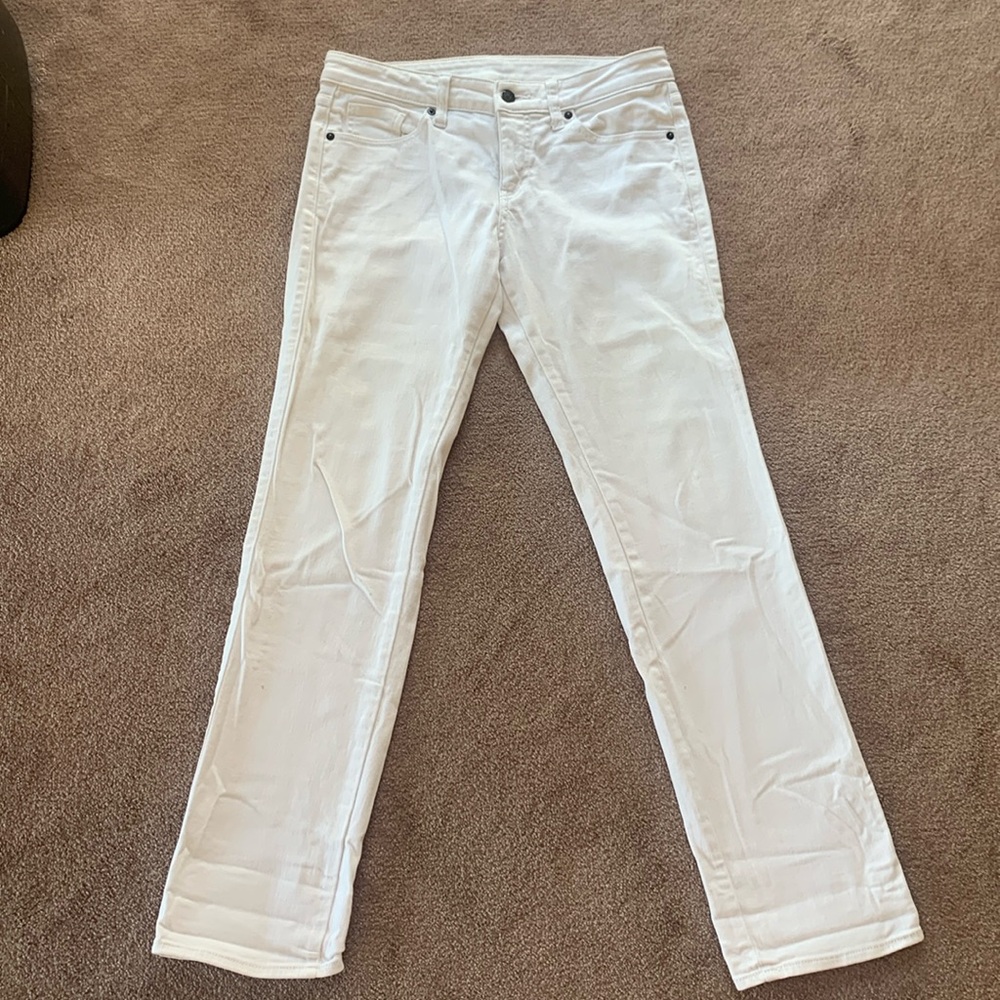 Uniqlo UJ Jeans Mid-Rise Straight Leg